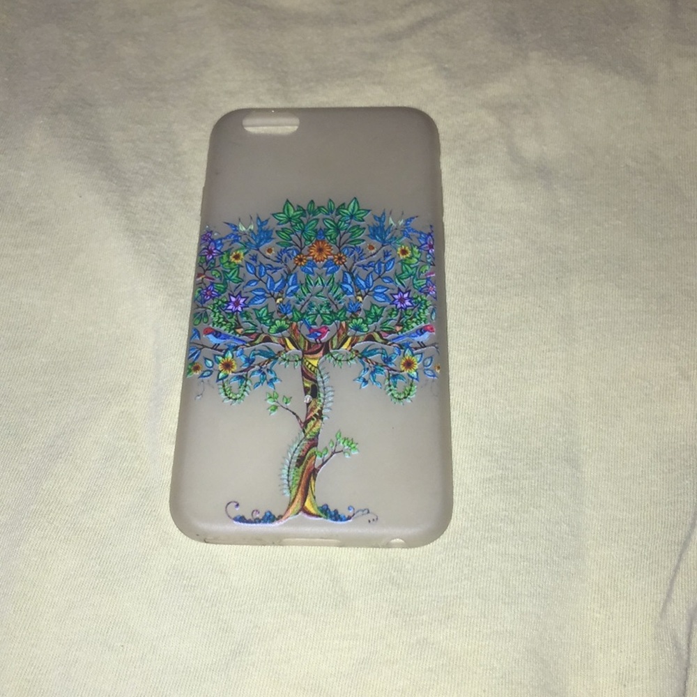 Clear glow in the dark iPhone 6 case